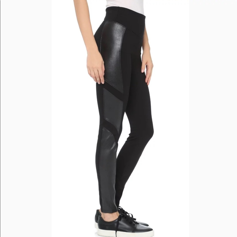 ❌sold❌Spanx faux leather moto leggings